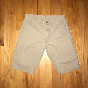 Men’s Khaki Levi Shorts size 31